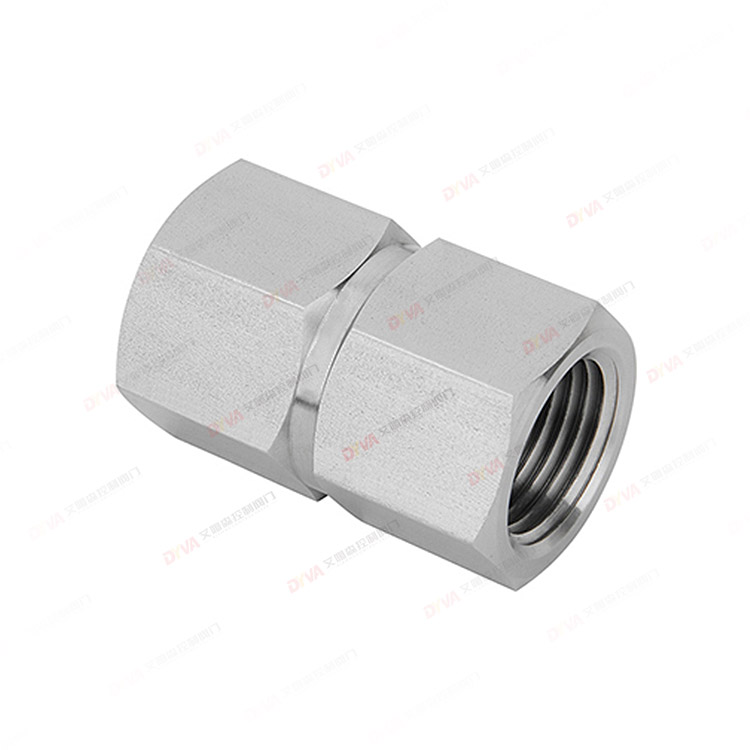 直通内螺纹接头